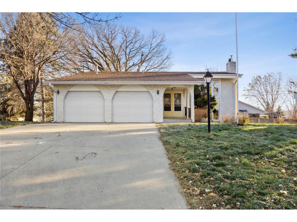 9910 161st Street W Lakeville MN 55044 6463807 image1