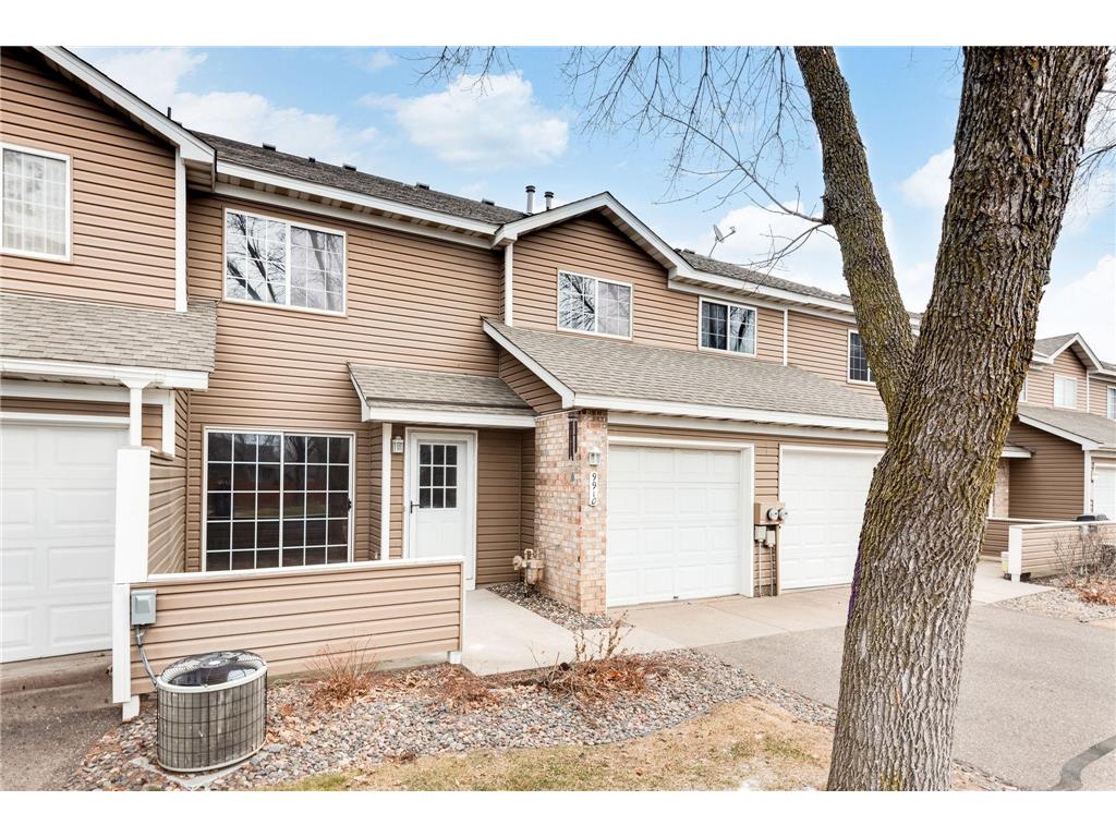 9910 Fillmore Street NE Blaine MN 55434 6499382 image1