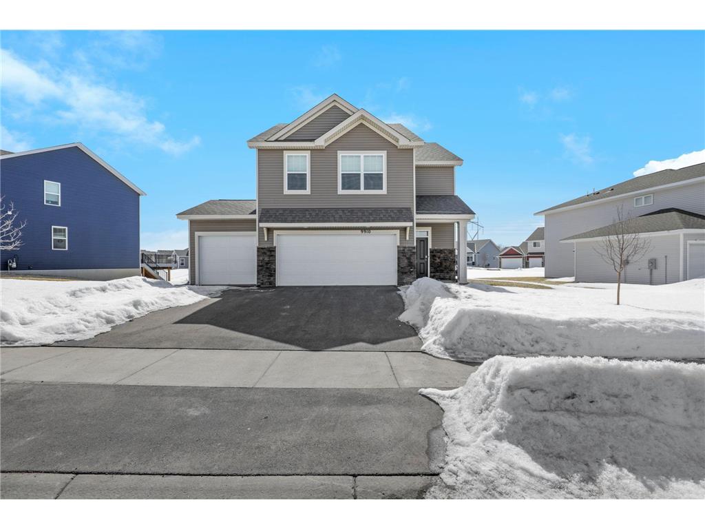 9910 Twin Lakes Parkway NW Elk River MN 55330 6324895 image1