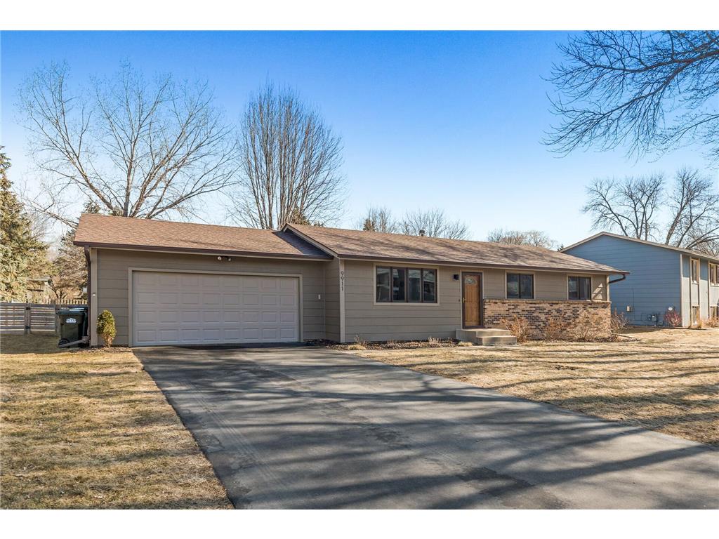 9911 206th Street W Lakeville MN 55044 6714612 image1