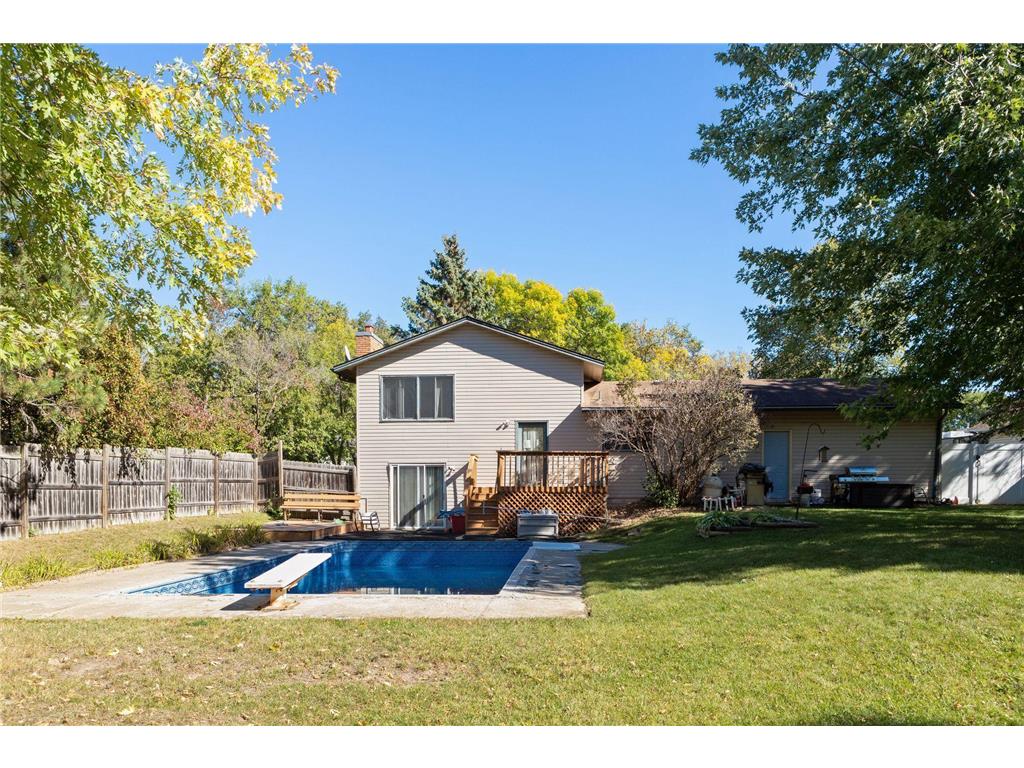 9915 Hemlock Way Maple Grove MN 55369 6303822 image1