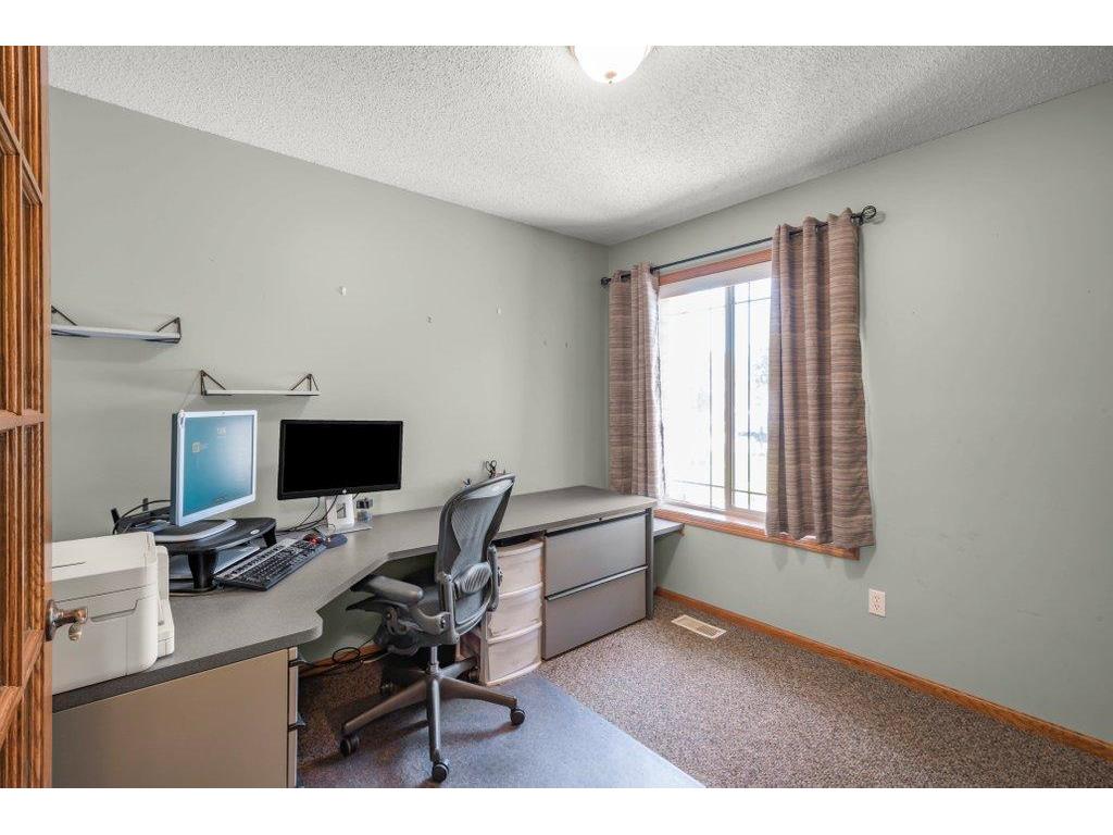 9918 Kiwi Avenue N Brooklyn Park MN 55443 7081946 image16