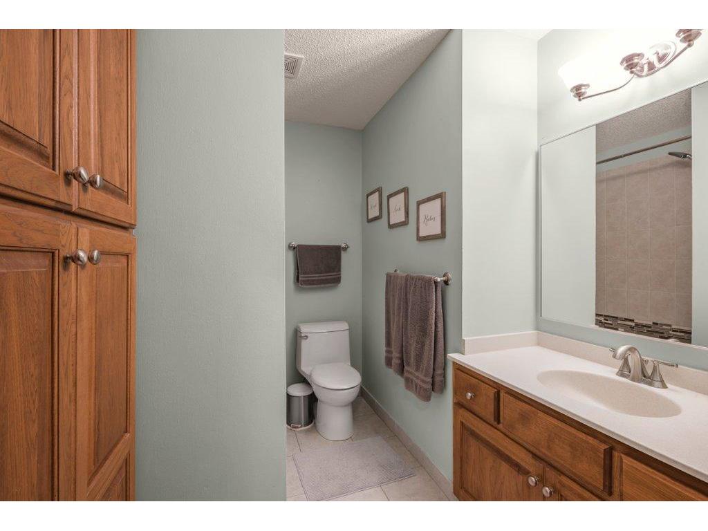 9918 Kiwi Avenue N Brooklyn Park MN 55443 7081946 image21