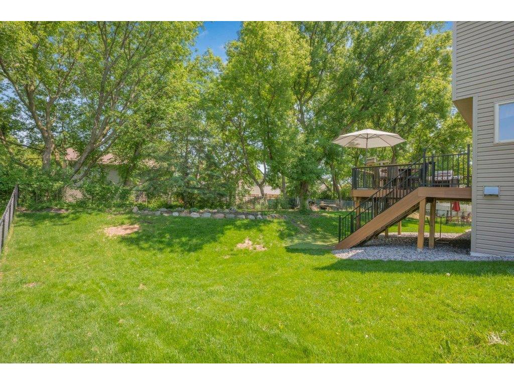 9918 Kiwi Avenue N Brooklyn Park MN 55443 7081946 image37