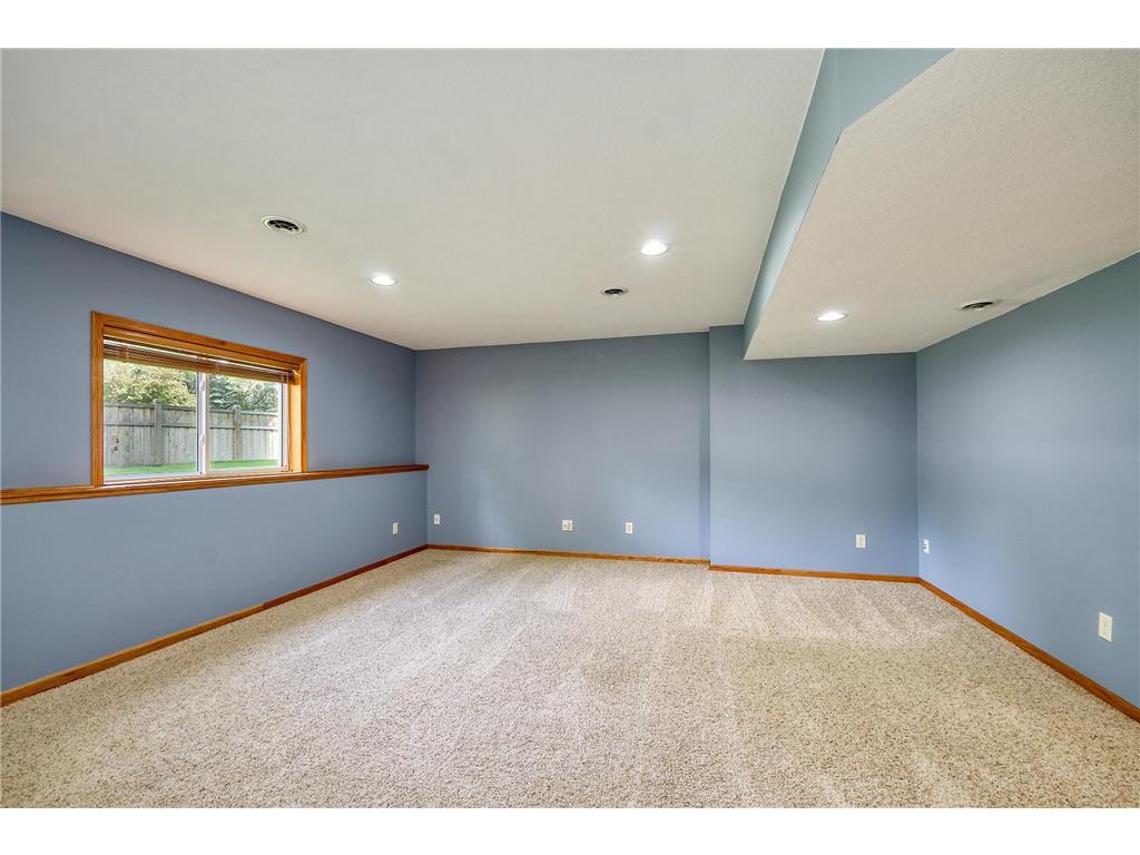 9918 Scott Avenue N Brooklyn Park MN 55443 7074911 image25