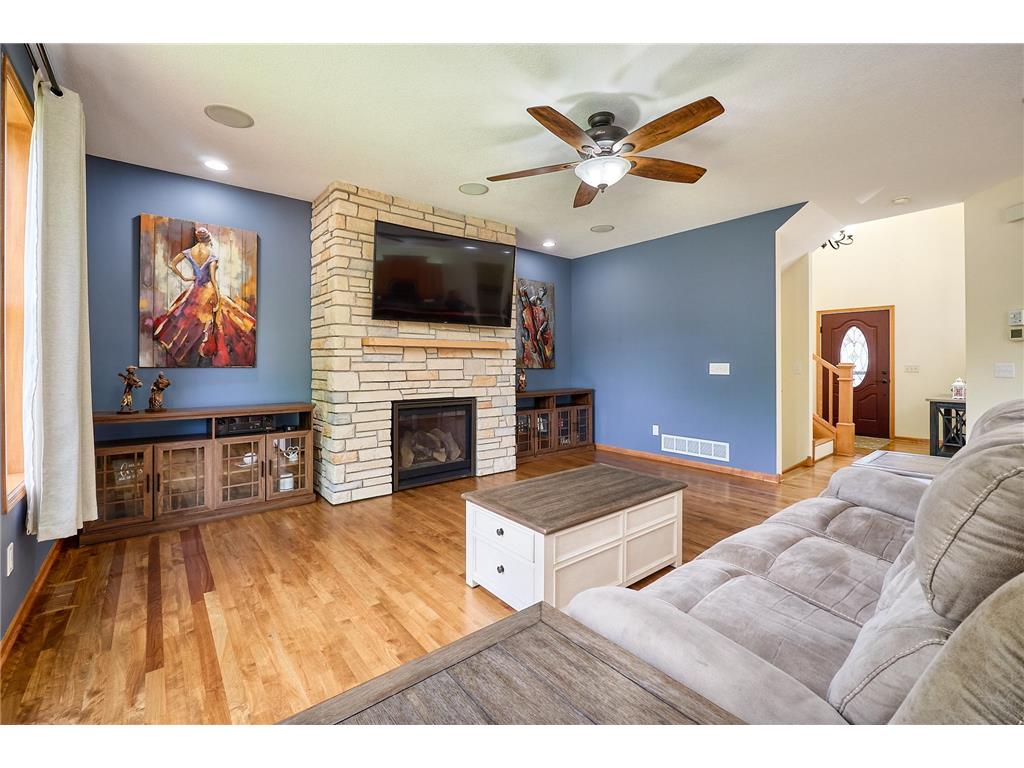 9918 Scott Avenue N Brooklyn Park MN 55443 7074911 image9