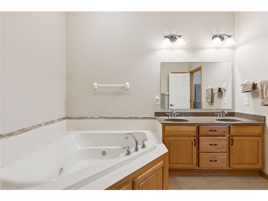 9919 Colorado Lane N Brooklyn Park MN 55445 6780357 image21