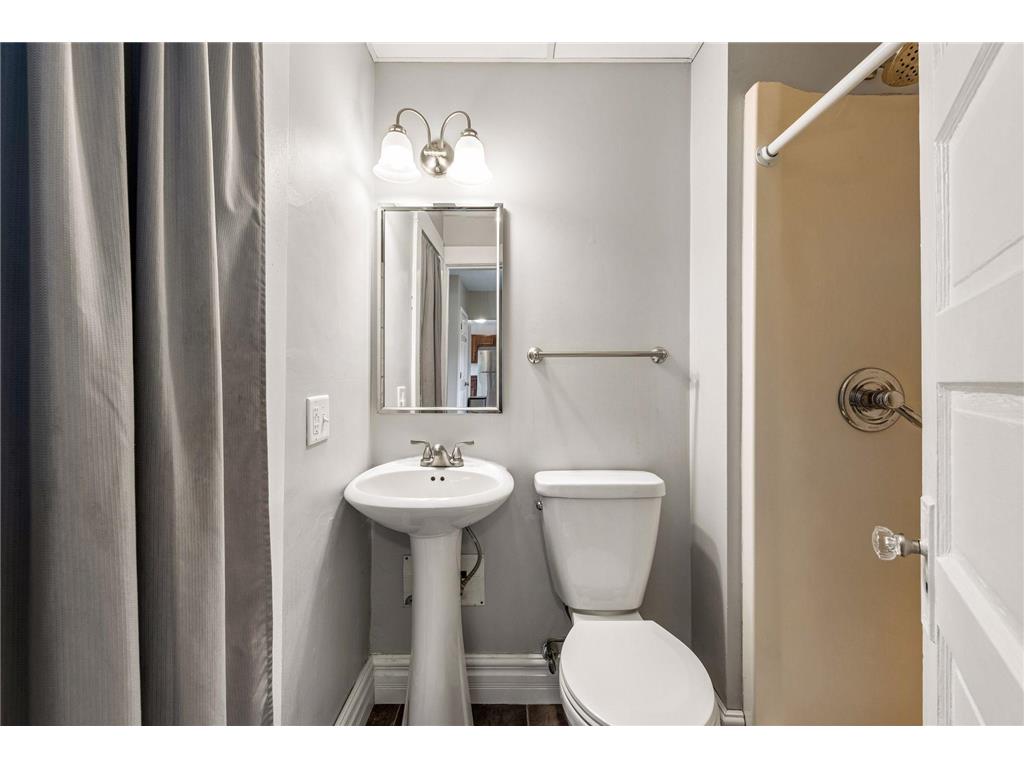 992 Bellows Street West Saint Paul MN 55118 7106778 image27