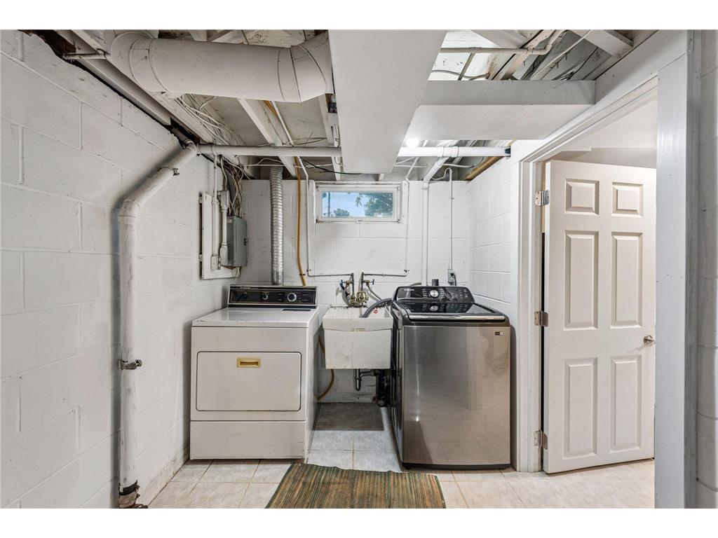 992 Bellows Street West Saint Paul MN 55118 7106778 image30