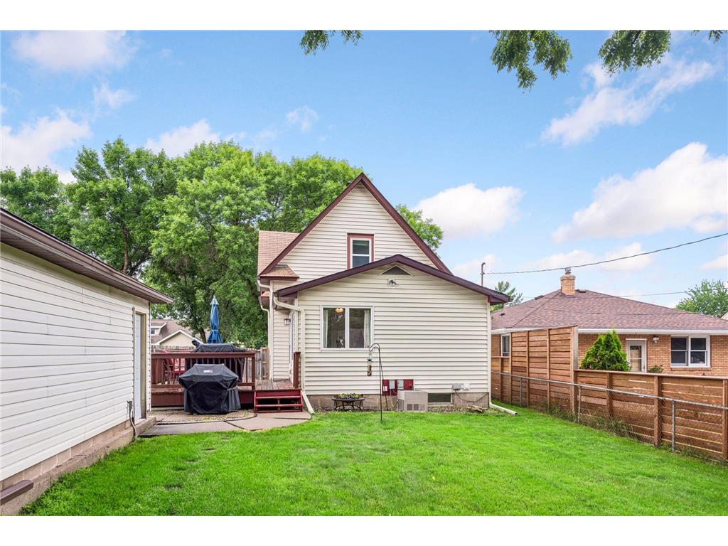 992 Bellows Street West Saint Paul MN 55118 7106778 image36