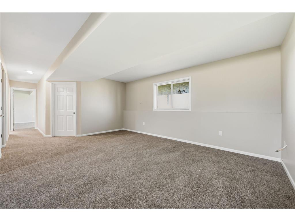 992 Farmers Ridge Trail Belle Plaine MN 56011 6805104 image23