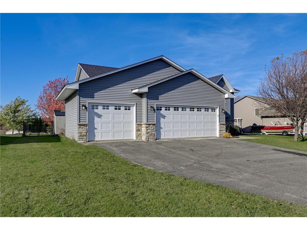 992 Farmers Ridge Trail Belle Plaine MN 56011 6805104 image3