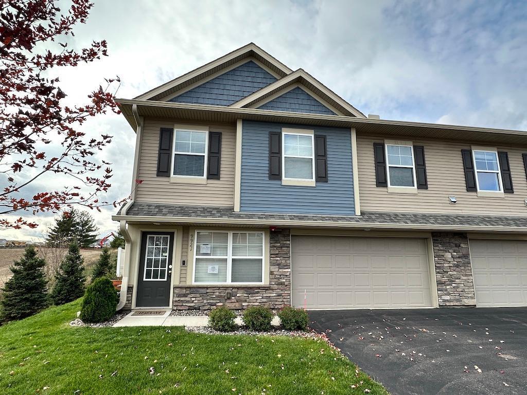 9921 5th Street Lane N Lake Elmo MN 55042 6458077 image1