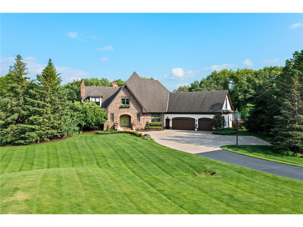 9921 Deerbrook Drive Chanhassen MN 55317 6757126 image1