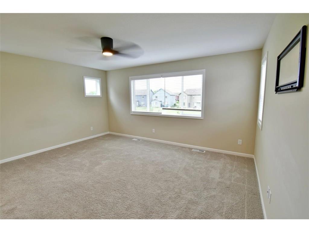 9923 Bluebird Street NW Coon Rapids MN 55433 7076133 image19