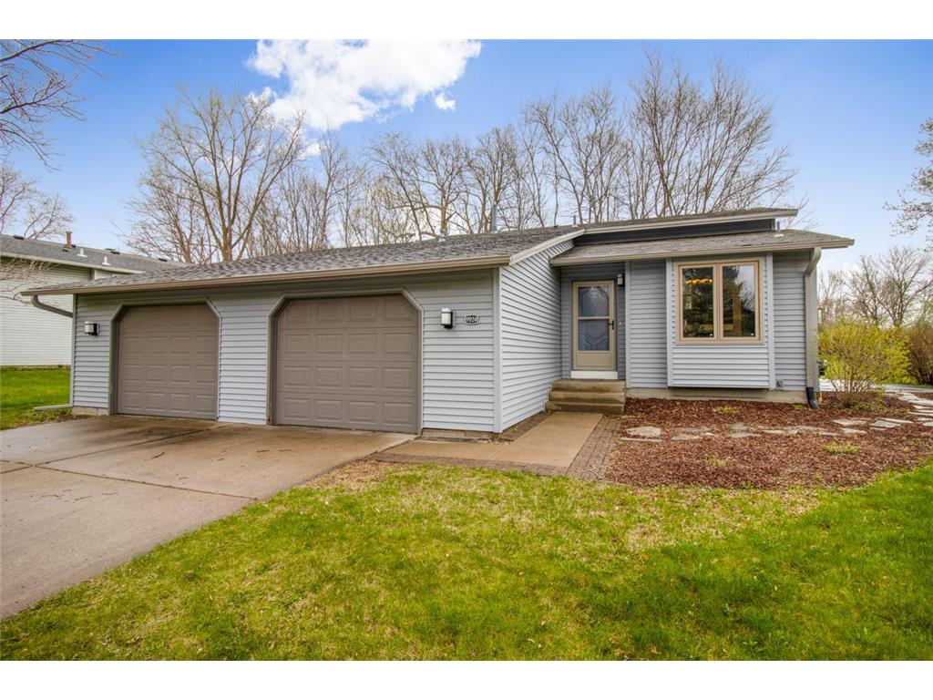 9924 Hemlock Way, Maple Grove, MN, 55369 MLS 6192905 Edina Realty