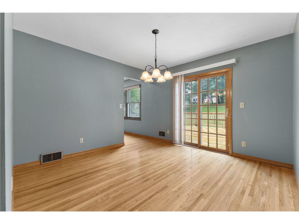 9924 Little Circle Bloomington MN 55437 7096280 image15