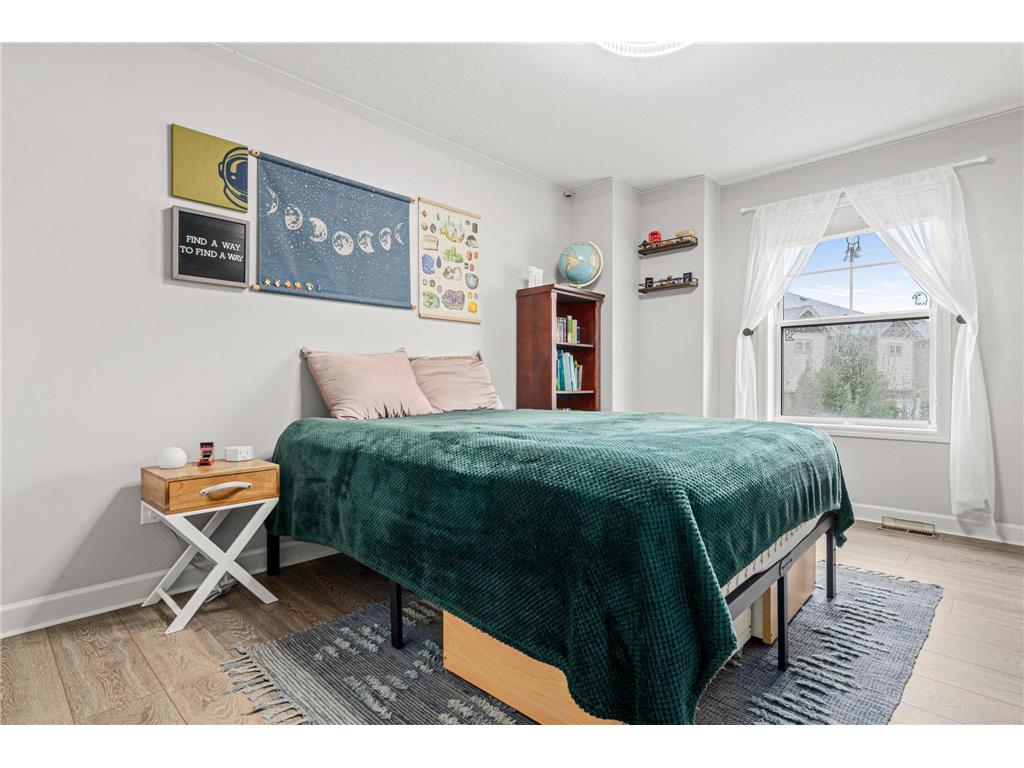 9925 5th Street Lane N Lake Elmo MN 55042 6759996 image16