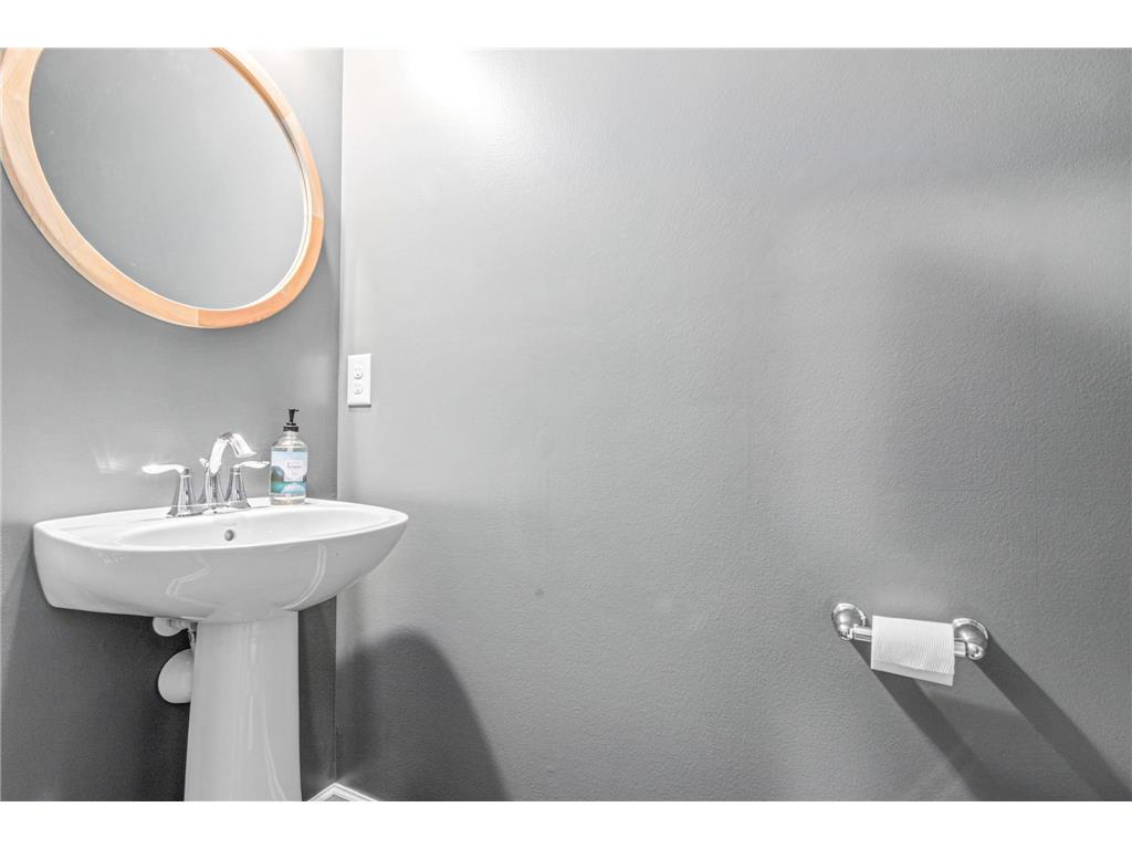 9925 5th Street Lane N Lake Elmo MN 55042 6759996 image22