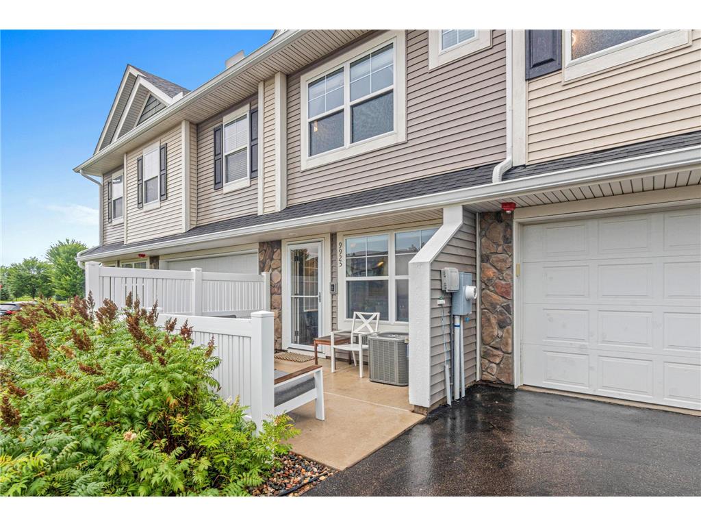 9925 5th Street Lane N Lake Elmo MN 55042 6759996 image24