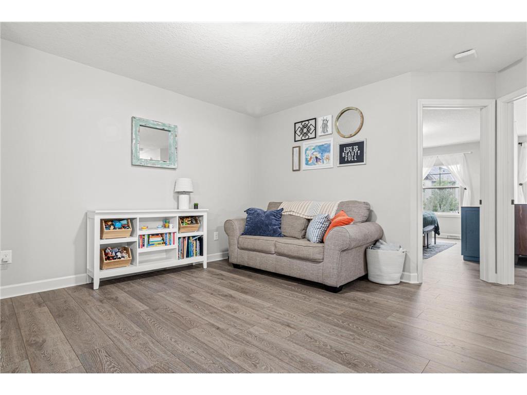 9925 5th Street Lane N Lake Elmo MN 55042 6759996 image3