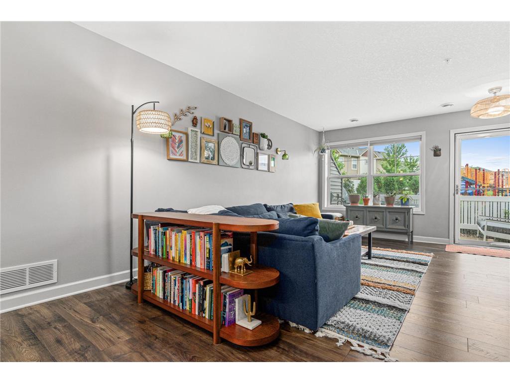 9925 5th Street Lane N Lake Elmo MN 55042 6759996 image5