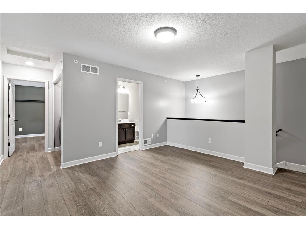 9925 5th Street Lane N Lake Elmo MN 55042 7010838 image23