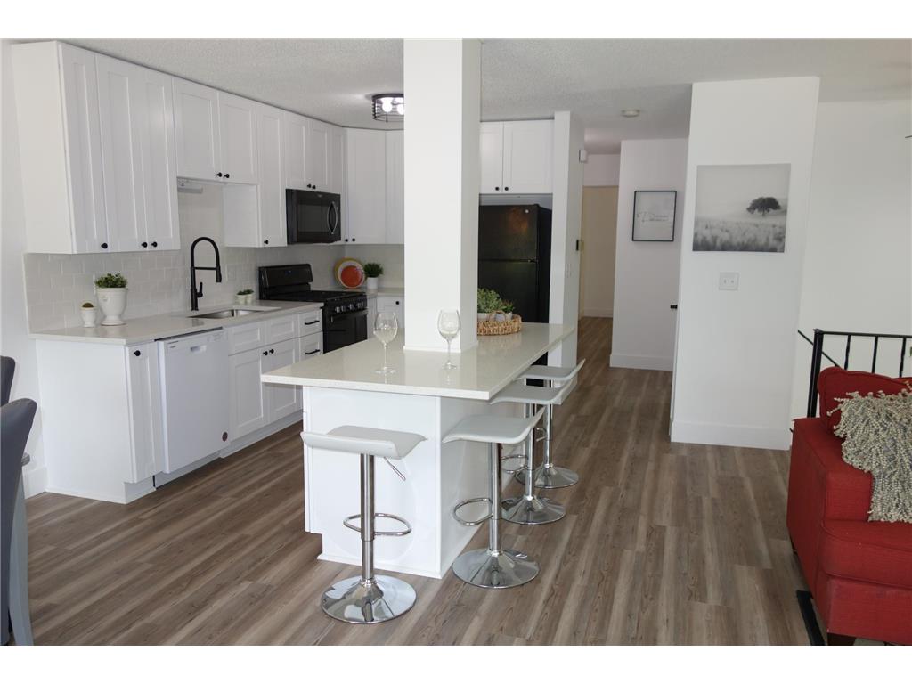 9929 Cavell Circle #0 Bloomington MN 55438 6739732 image1