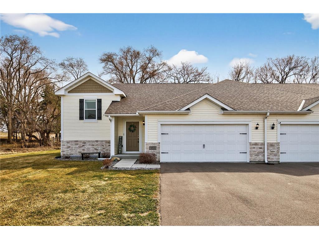993 Fox Avenue Montrose MN 55363 7046238 image1