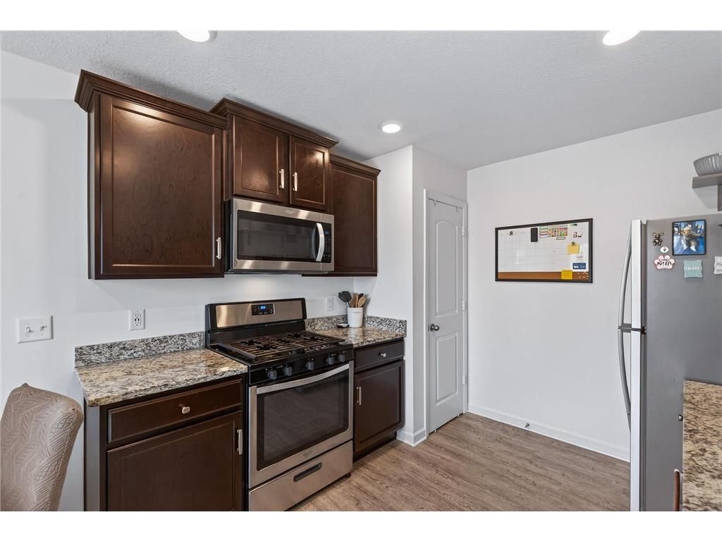 993 Fox Avenue Montrose MN 55363 7046238 image9