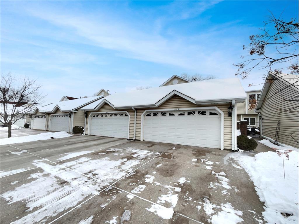 993 Hill Court Shoreview MN 55126 6671126 image1
