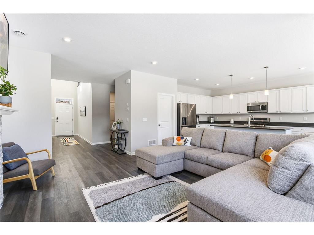 9931 Bluebird Street NW Coon Rapids MN 55433 7084966 image10