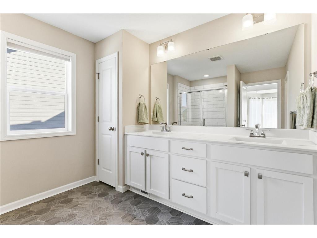 9931 Bluebird Street NW Coon Rapids MN 55433 7084966 image20