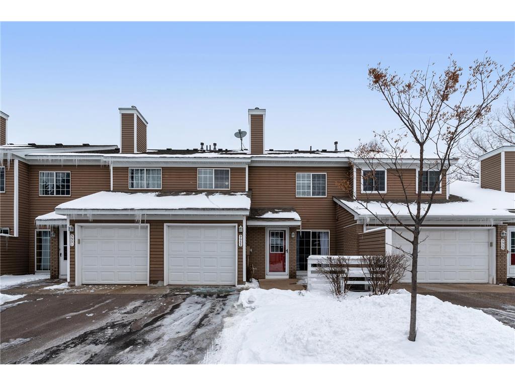 9933 Fillmore Street NE Blaine MN 55434 6659169 image1