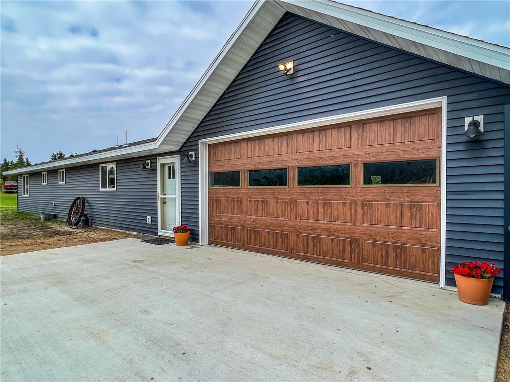 9933 Peace Lane NW Bemidji MN 56601 6384337 image1