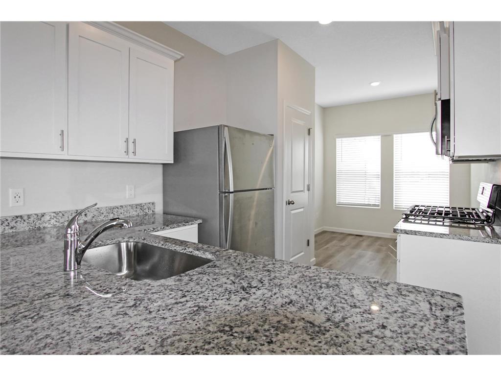 9933 Twin Lakes Parkway NW Elk River MN 55330 7048615 image11