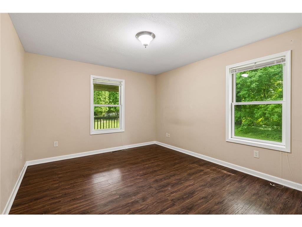 9934 Maple Avenue Bloomington MN 55431 7057224 image11