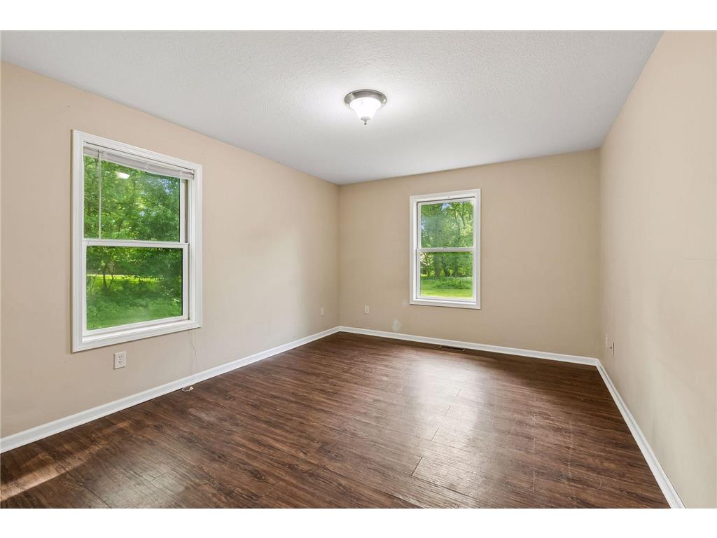 9934 Maple Avenue Bloomington MN 55431 7057224 image13