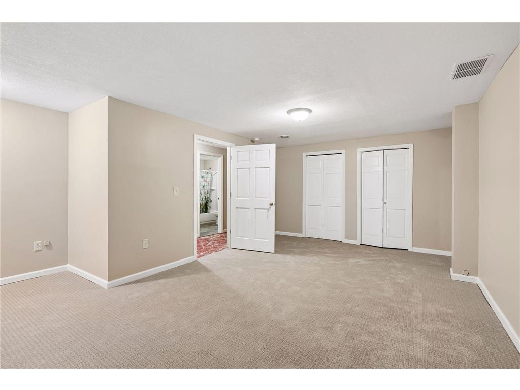 9934 Maple Avenue Bloomington MN 55431 7057224 image26