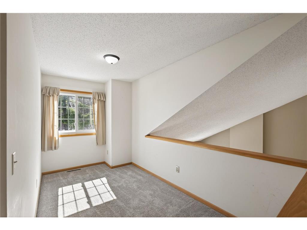 9935 Russell Avenue N #7 Brooklyn Park MN 55444 7032781 image18