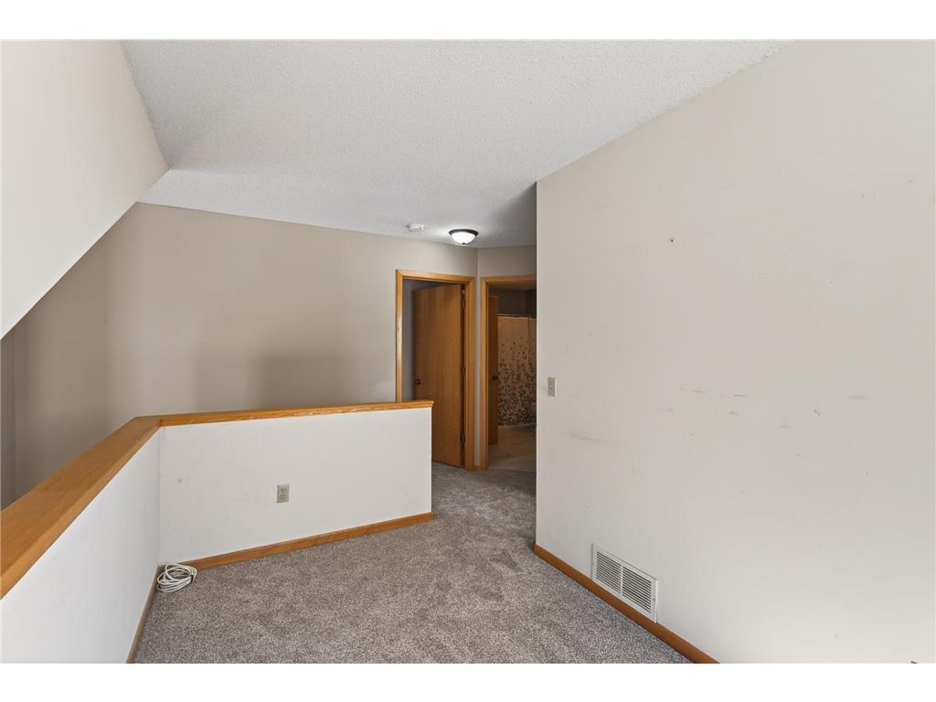 9935 Russell Avenue N #7 Brooklyn Park MN 55444 7032781 image20