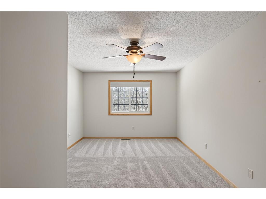 9935 Russell Avenue N #7 Brooklyn Park MN 55444 7032781 image22