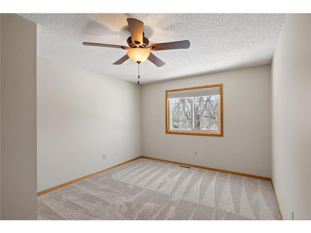 9935 Russell Avenue N #7 Brooklyn Park MN 55444 7032781 image23