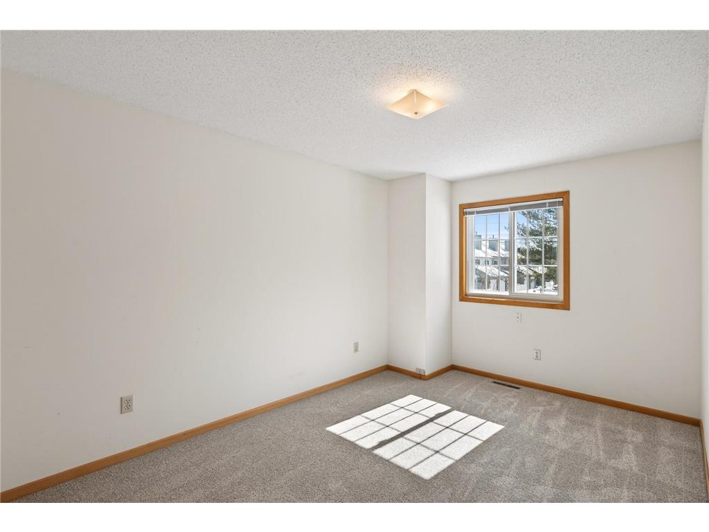 9935 Russell Avenue N #7 Brooklyn Park MN 55444 7032781 image29