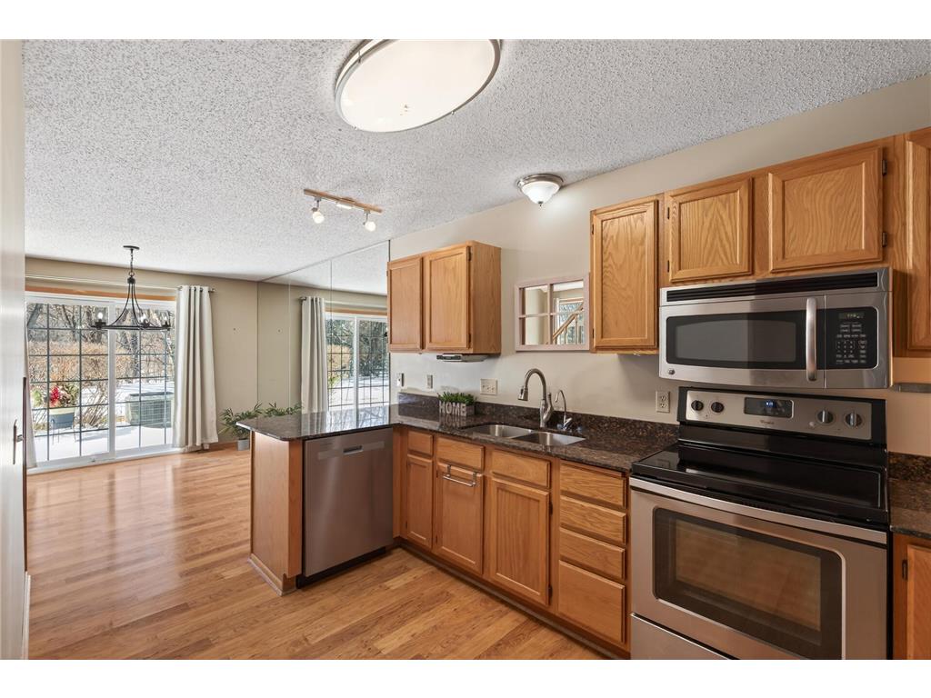 9935 Russell Avenue N #7 Brooklyn Park MN 55444 7032781 image8