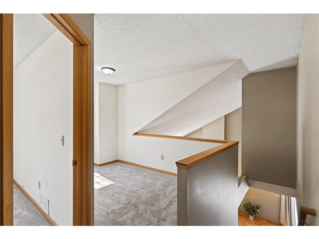 9935 Russell Avenue N #7 Brooklyn Park MN 55444 7067296 image17