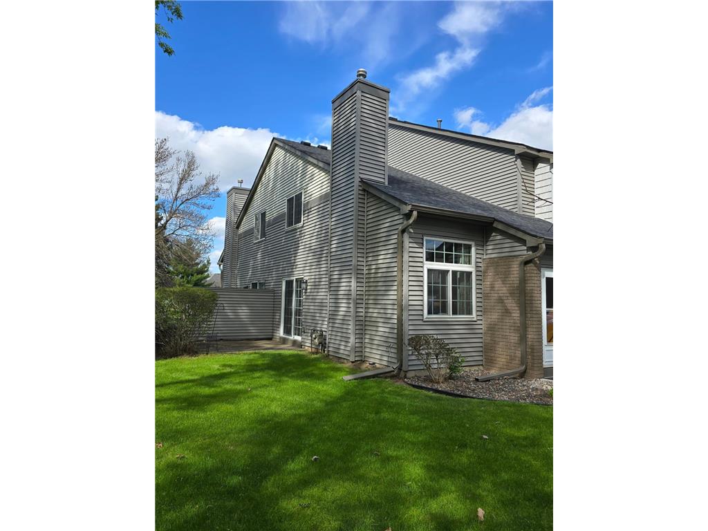 9935 Russell Avenue N #7 Brooklyn Park MN 55444 7067296 image3