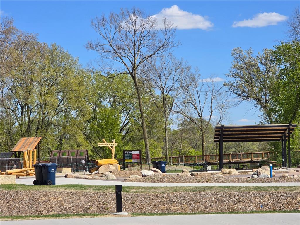 9935 Russell Avenue N #7 Brooklyn Park MN 55444 7067296 image34