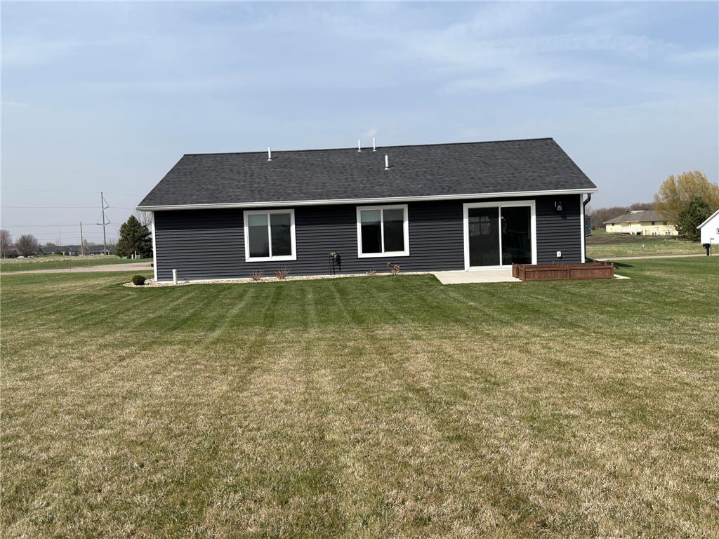 994 City Heights Dr Willmar MN 56201 7057299 image23