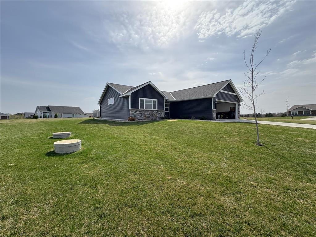 994 City Heights Dr Willmar MN 56201 7057299 image25